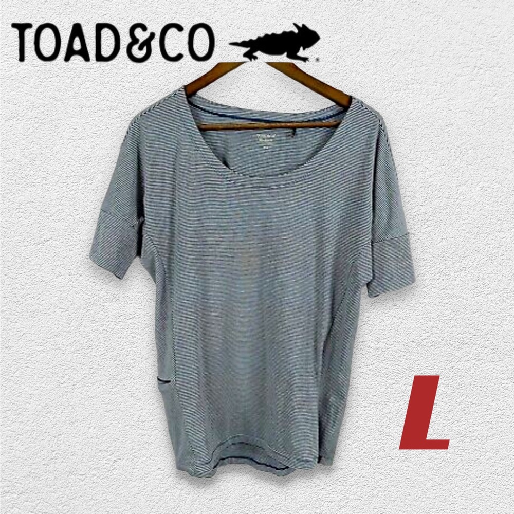 🔶3/15✌️TOAD & CO | L | Striped White / Blue Tee with Scoop neck  ❗️read